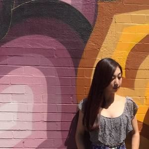 Meet your Posher, Antonia